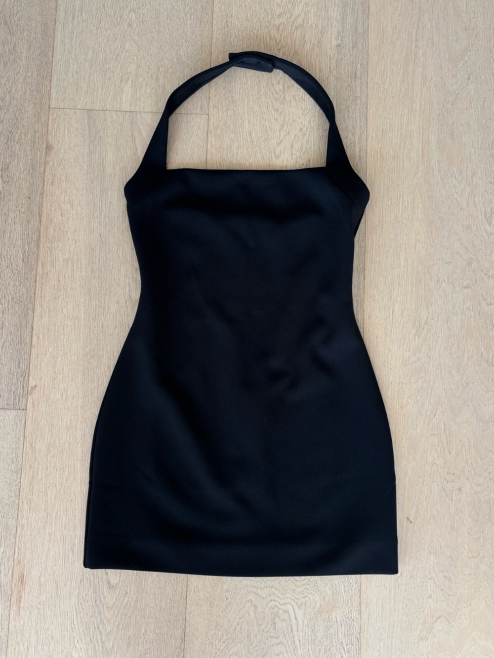 Aritzia Babaton Figureknit Cue Dress